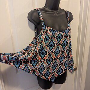 Living doll multicolored geometric tank - M